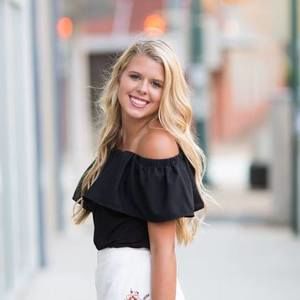 Meet your Posher, Madeline